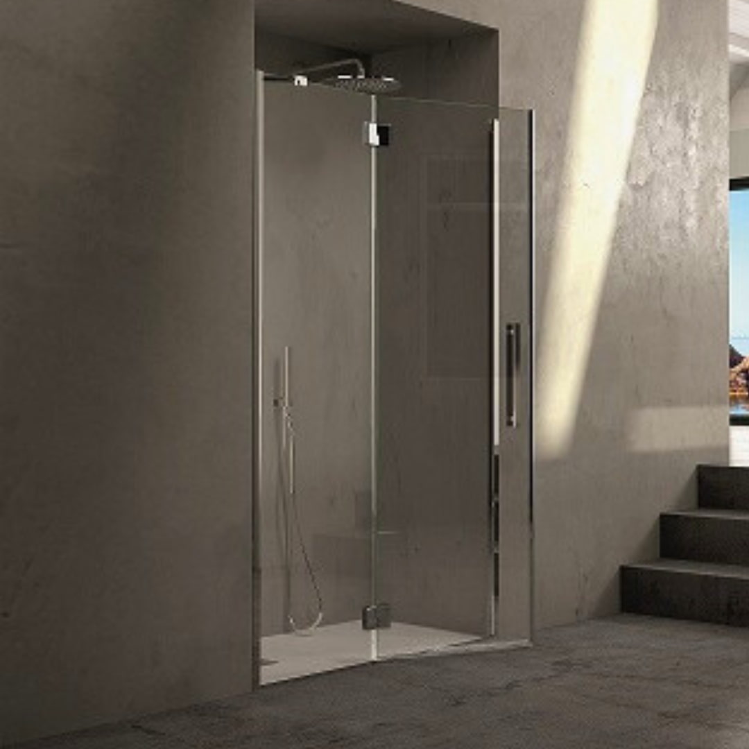 Cabine de douche en niche, composée d'une porte fixe et d'une porte battante de 8 mm. H 200 cm.